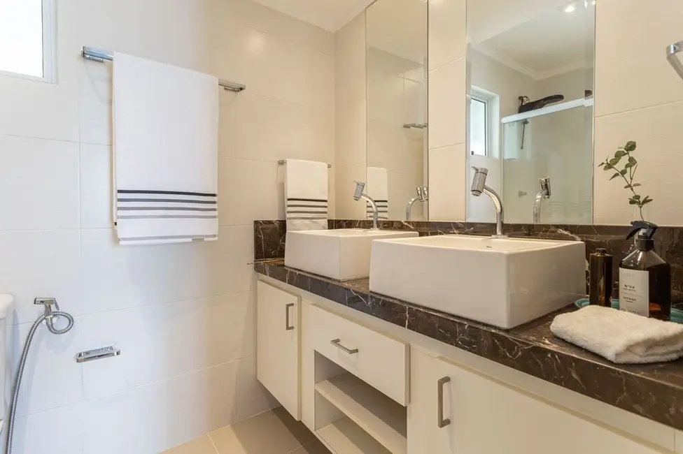 Apartamento com 2 quartos à venda, 103m2 em Bela Vista, São Paulo - SP - imagem 2 Foto 2 de Apartamento com 2 quartos à venda, 103m2 em Bela Vista, São Paulo - SP