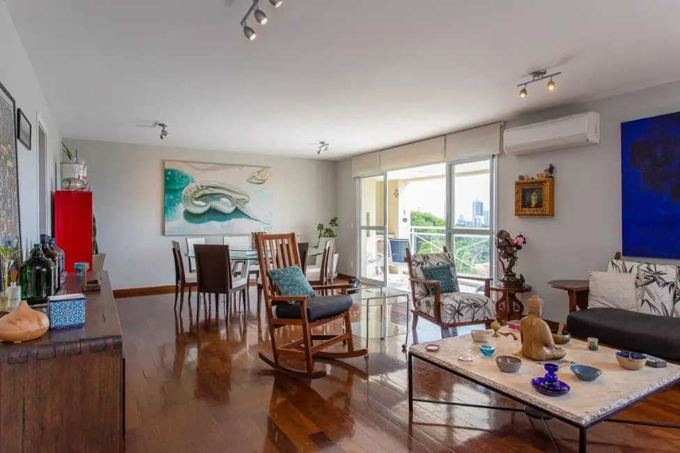 Apartamento com 3 quartos à venda, 237m2 em Vila Mariana, São Paulo - SP - imagem 4 Foto 4 de Apartamento com 3 quartos à venda, 237m2 em Vila Mariana, São Paulo - SP