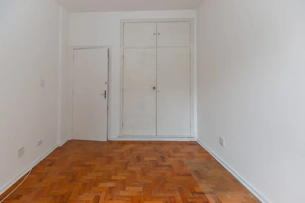 Apartamento com 3 quartos à venda, 98m2 em Aclimação, São Paulo - SP - imagem 8 Foto 8 de Apartamento com 3 quartos à venda, 98m2 em Aclimação, São Paulo - SP