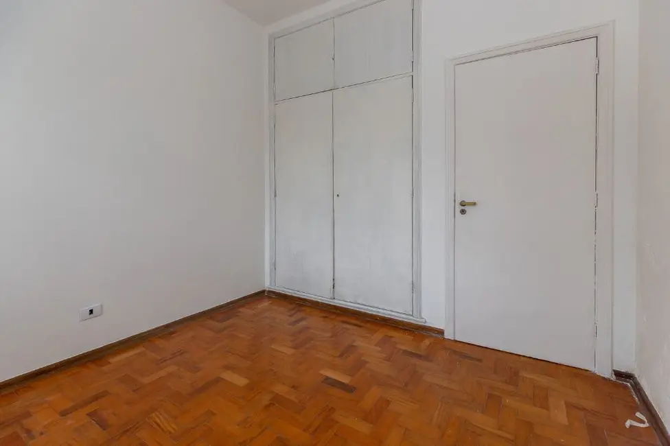 Apartamento com 3 quartos à venda, 98m2 em Aclimação, São Paulo - SP - imagem 3 Foto 3 de Apartamento com 3 quartos à venda, 98m2 em Aclimação, São Paulo - SP