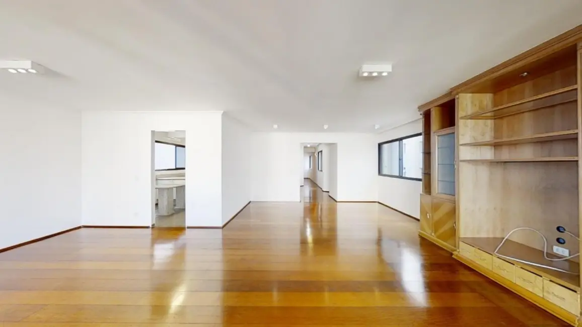 Apartamento com 4 quartos à venda, 269m2 em Aclimação, São Paulo - SP - imagem 8 Foto 8 de Apartamento com 4 quartos à venda, 269m2 em Aclimação, São Paulo - SP