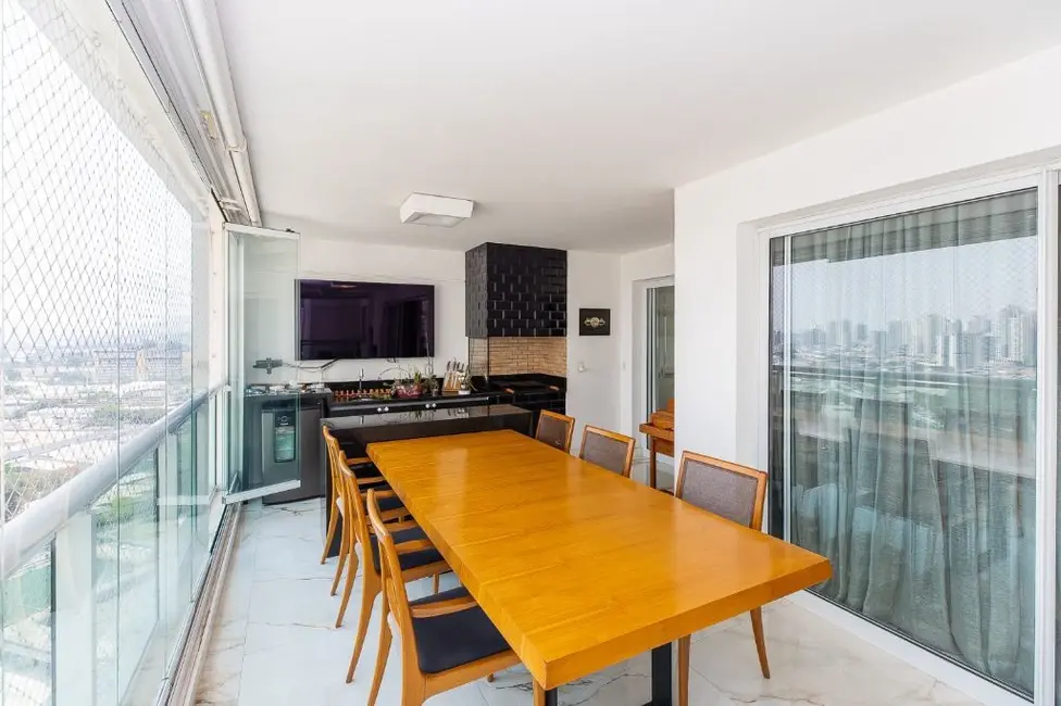 Apartamento com 3 quartos à venda, 204m2 em Perdizes, São Paulo - SP - imagem 9 Foto 9 de Apartamento com 3 quartos à venda, 204m2 em Perdizes, São Paulo - SP