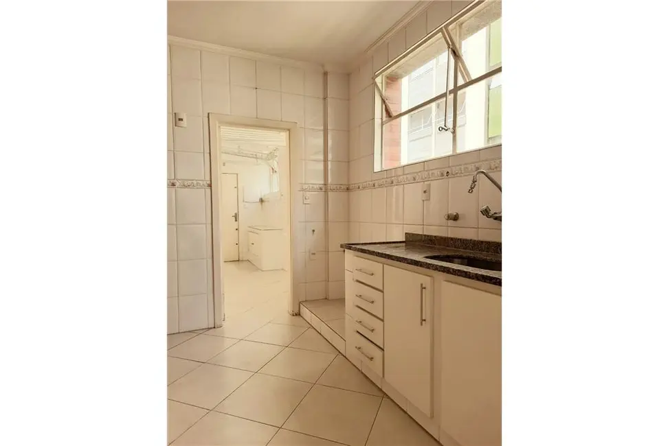 Apartamento com 3 quartos à venda, 141m2 em Santa Cecília, São Paulo - SP - imagem 5 Foto 5 de Apartamento com 3 quartos à venda, 141m2 em Santa Cecília, São Paulo - SP