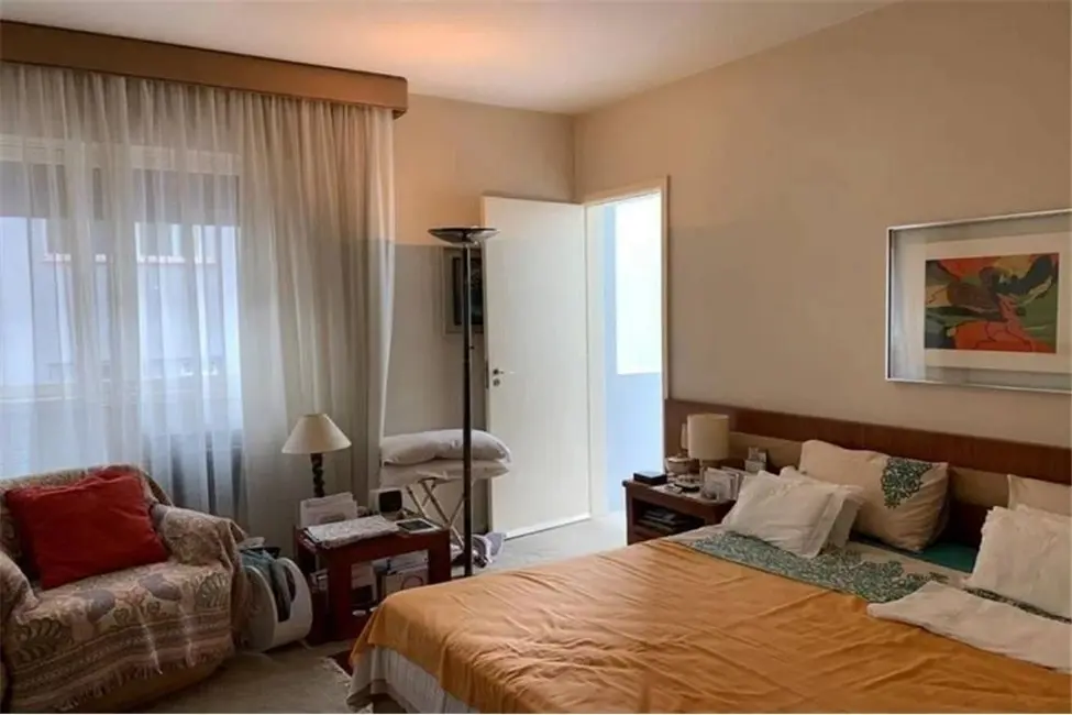 Foto 9 de Apartamento com 3 quartos à venda, 224m2 em Higienópolis, São Paulo - SP