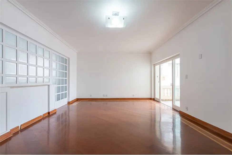 Foto 4 de Apartamento com 3 quartos à venda, 229m2 em Higienópolis, São Paulo - SP