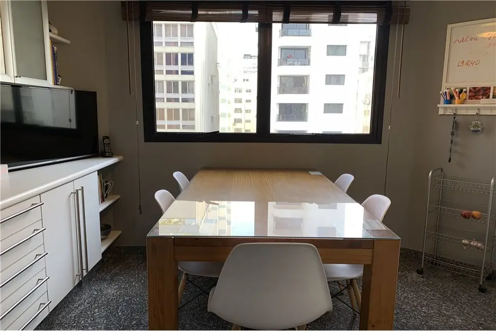 Foto 9 de Apartamento com 3 quartos à venda, 171m2 em Higienópolis, São Paulo - SP