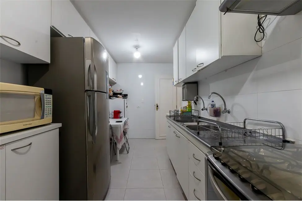 Foto 8 de Apartamento com 4 quartos à venda, 140m2 em Higienópolis, São Paulo - SP