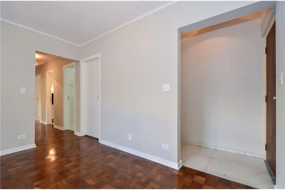 Apartamento com 3 quartos à venda, 123m2 em Higienópolis, São Paulo - SP - imagem 4 Foto 4 de Apartamento com 3 quartos à venda, 123m2 em Higienópolis, São Paulo - SP