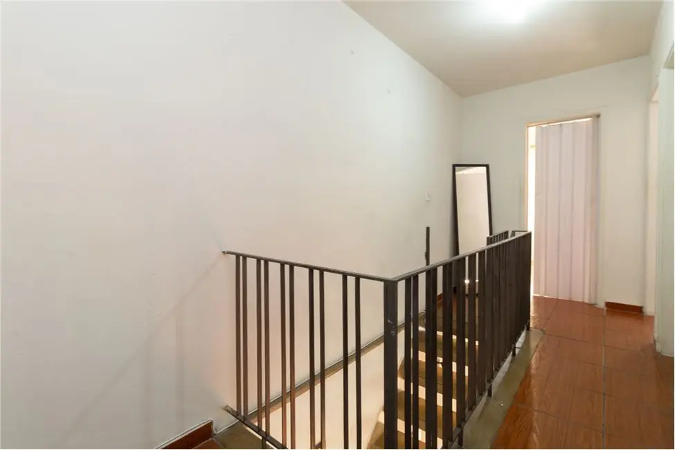 Casa com 2 quartos à venda, 149m2 em Alto da Lapa, São Paulo - SP - imagem 4 Foto 4 de Casa com 2 quartos à venda, 149m2 em Alto da Lapa, São Paulo - SP