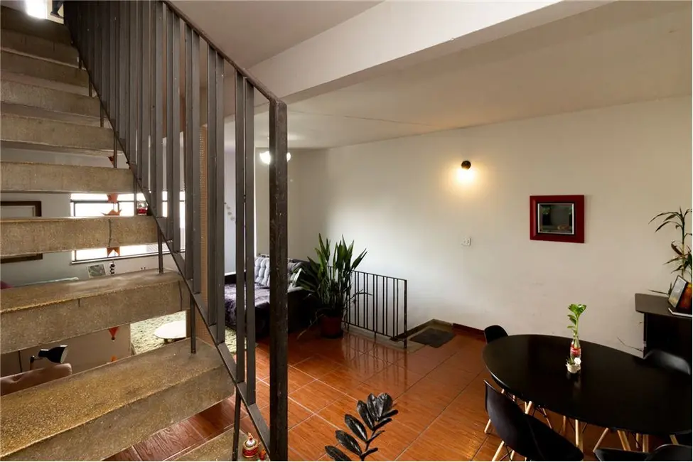 Casa com 2 quartos à venda, 149m2 em Alto da Lapa, São Paulo - SP - imagem 5 Foto 5 de Casa com 2 quartos à venda, 149m2 em Alto da Lapa, São Paulo - SP