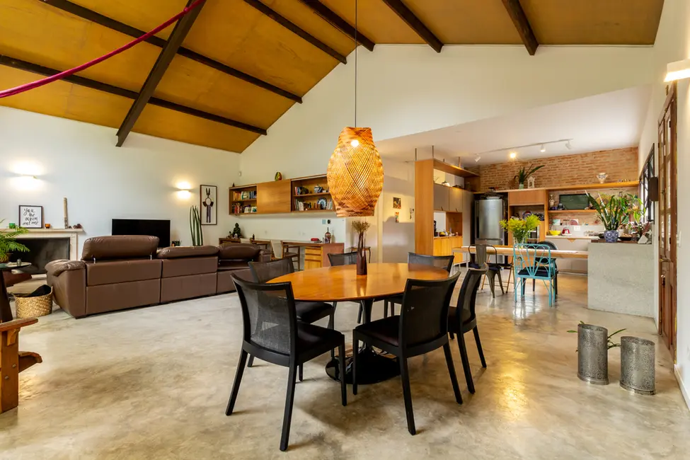 Casa com 4 quartos à venda, 301m2 em Alto da Lapa, São Paulo - SP - imagem 1 Foto 1 de Casa com 4 quartos à venda, 301m2 em Alto da Lapa, São Paulo - SP