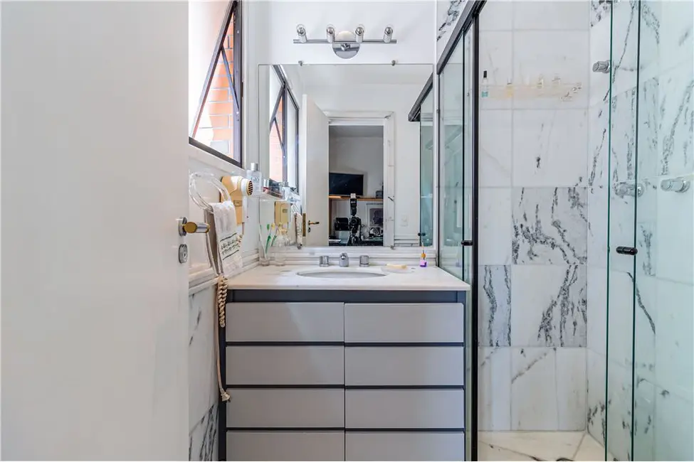 Apartamento com 3 quartos à venda, 177m2 em Perdizes, São Paulo - SP - imagem 6 Foto 6 de Apartamento com 3 quartos à venda, 177m2 em Perdizes, São Paulo - SP