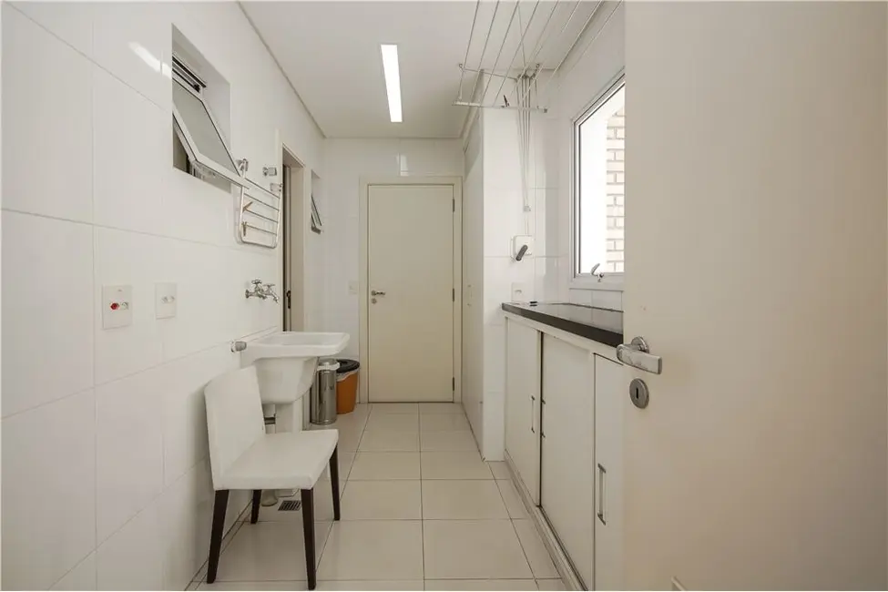 Foto 6 de Apartamento com 3 quartos à venda, 234m2 em Perdizes, São Paulo - SP