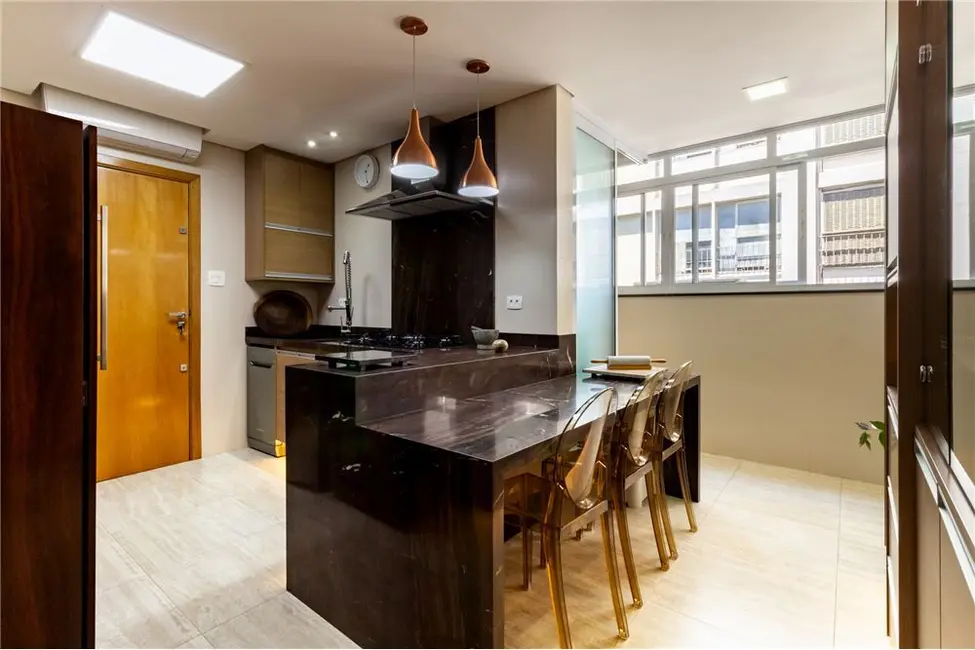 Apartamento com 3 quartos à venda, 135m2 em Bela Vista, São Paulo - SP - imagem 9 Foto 9 de Apartamento com 3 quartos à venda, 135m2 em Bela Vista, São Paulo - SP