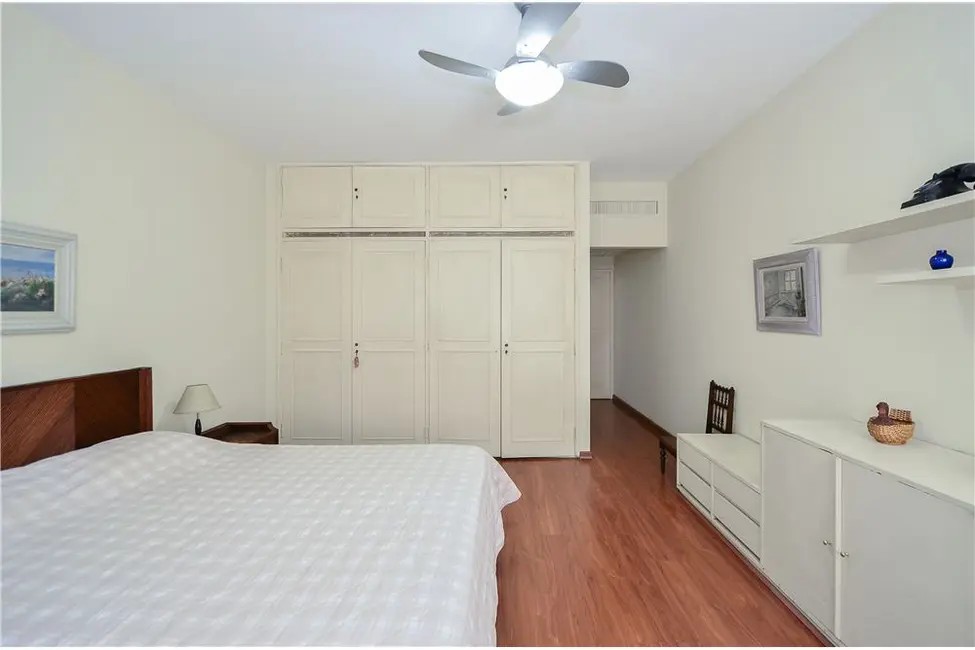 Apartamento com 3 quartos à venda, 215m2 em Bela Vista, São Paulo - SP - imagem 5 Foto 5 de Apartamento com 3 quartos à venda, 215m2 em Bela Vista, São Paulo - SP
