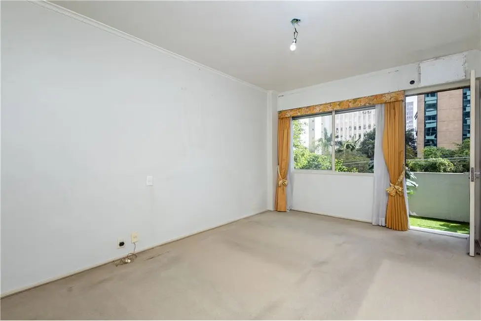 Apartamento com 3 quartos à venda, 176m2 em Jardim Paulista, São Paulo - SP - imagem 4 Foto 4 de Apartamento com 3 quartos à venda, 176m2 em Jardim Paulista, São Paulo - SP