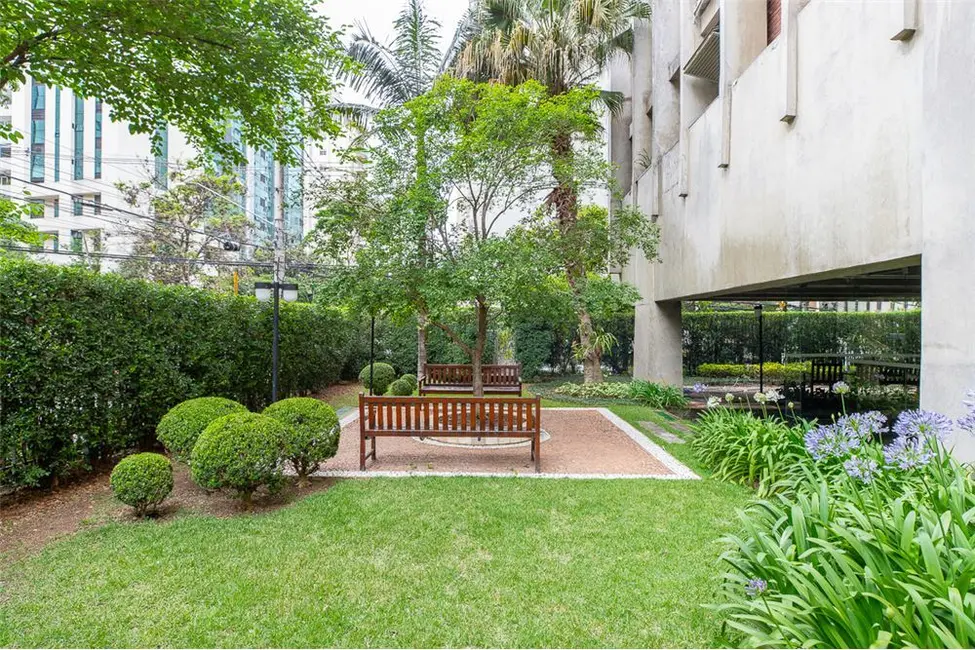 Apartamento com 3 quartos à venda, 226m2 em Jardim Paulista, São Paulo - SP - imagem 3 Foto 3 de Apartamento com 3 quartos à venda, 226m2 em Jardim Paulista, São Paulo - SP