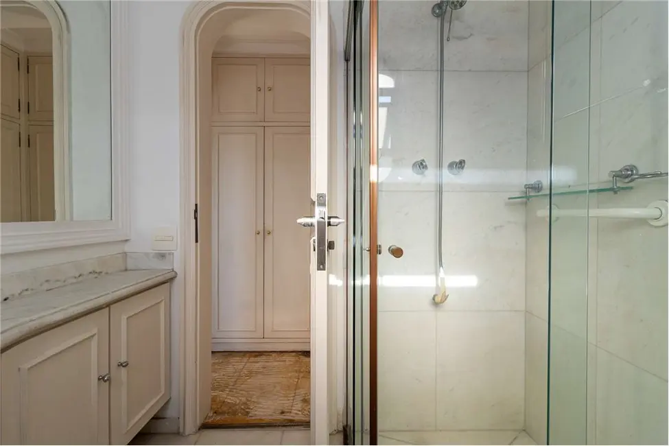 Apartamento com 4 quartos à venda, 231m2 em Santa Cecília, São Paulo - SP - imagem 5 Foto 5 de Apartamento com 4 quartos à venda, 231m2 em Santa Cecília, São Paulo - SP