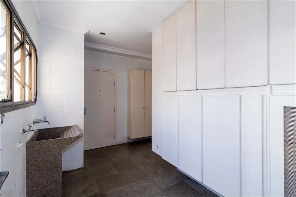 Foto 2 de Apartamento com 4 quartos à venda, 231m2 em Santa Cecília, São Paulo - SP
