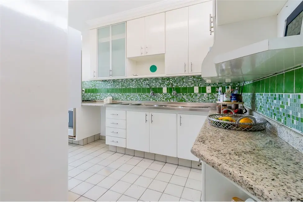 Foto 4 de Apartamento com 3 quartos à venda, 243m2 em Higienópolis, São Paulo - SP