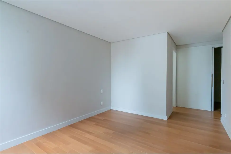 Foto 5 de Apartamento com 3 quartos à venda, 236m2 em Higienópolis, São Paulo - SP