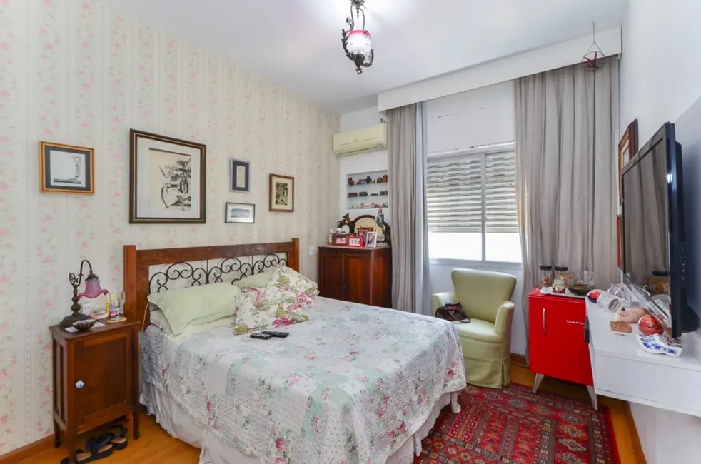 Apartamento com 3 quartos à venda, 234m2 em Higienópolis, São Paulo - SP - imagem 6 Foto 6 de Apartamento com 3 quartos à venda, 234m2 em Higienópolis, São Paulo - SP