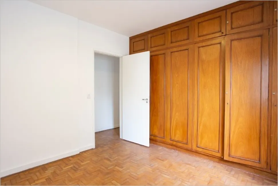 Apartamento com 4 quartos à venda, 209m2 em Higienópolis, São Paulo - SP - imagem 3 Foto 3 de Apartamento com 4 quartos à venda, 209m2 em Higienópolis, São Paulo - SP