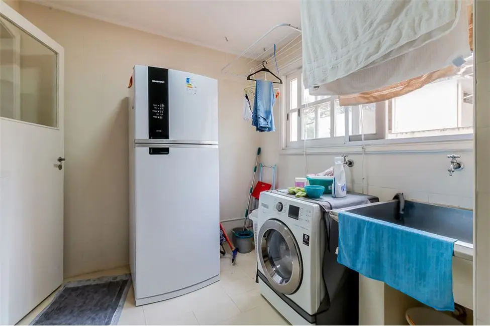 Apartamento com 3 quartos à venda, 164m2 em Higienópolis, São Paulo - SP - imagem 9 Foto 9 de Apartamento com 3 quartos à venda, 164m2 em Higienópolis, São Paulo - SP