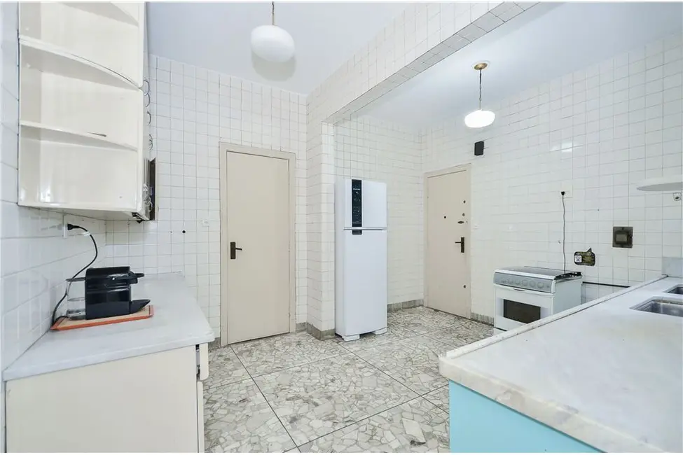 Foto 2 de Apartamento com 3 quartos à venda, 252m2 em Higienópolis, São Paulo - SP