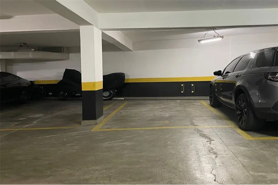 Apartamento com 4 quartos à venda, 280m2 em Higienópolis, São Paulo - SP - imagem 8 Foto 8 de Apartamento com 4 quartos à venda, 280m2 em Higienópolis, São Paulo - SP