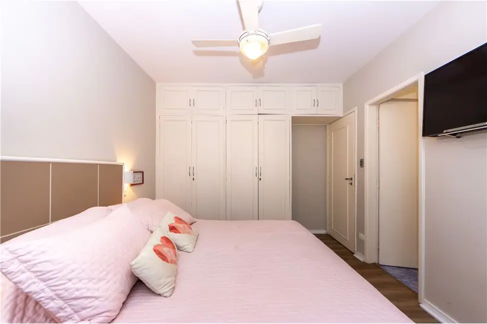 Apartamento com 3 quartos à venda, 136m2 em Higienópolis, São Paulo - SP - imagem 9 Foto 9 de Apartamento com 3 quartos à venda, 136m2 em Higienópolis, São Paulo - SP