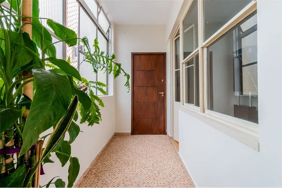 Foto 2 de Apartamento com 3 quartos à venda, 127m2 em República, São Paulo - SP