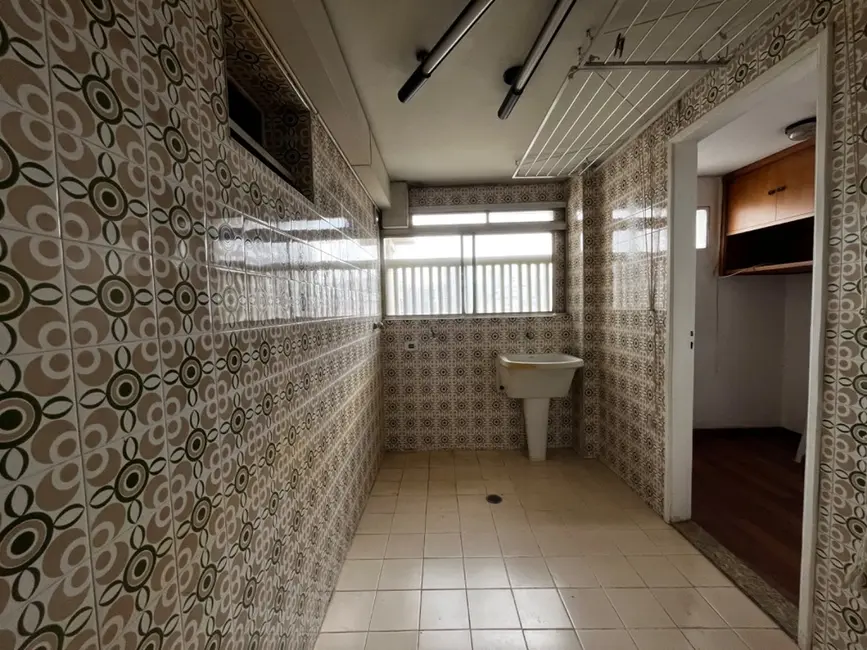 Apartamento com 3 quartos à venda, 103m2 em Água Branca, São Paulo - SP - imagem 3 Foto 3 de Apartamento com 3 quartos à venda, 103m2 em Água Branca, São Paulo - SP