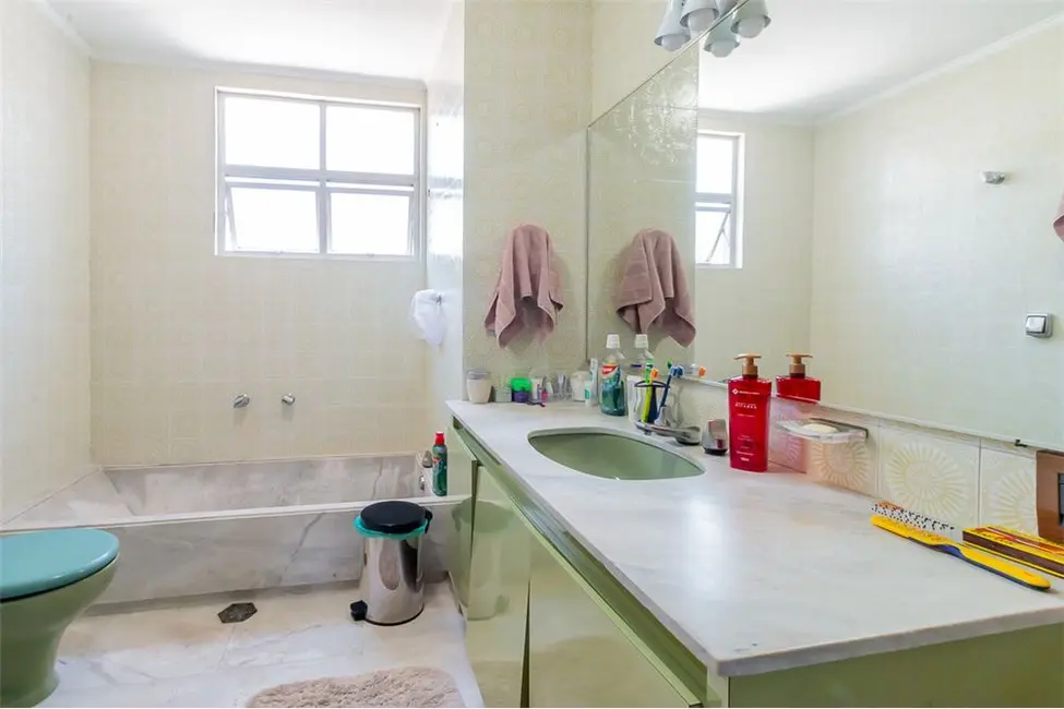 Apartamento com 4 quartos à venda, 215m2 em Higienópolis, São Paulo - SP - imagem 3 Foto 3 de Apartamento com 4 quartos à venda, 215m2 em Higienópolis, São Paulo - SP