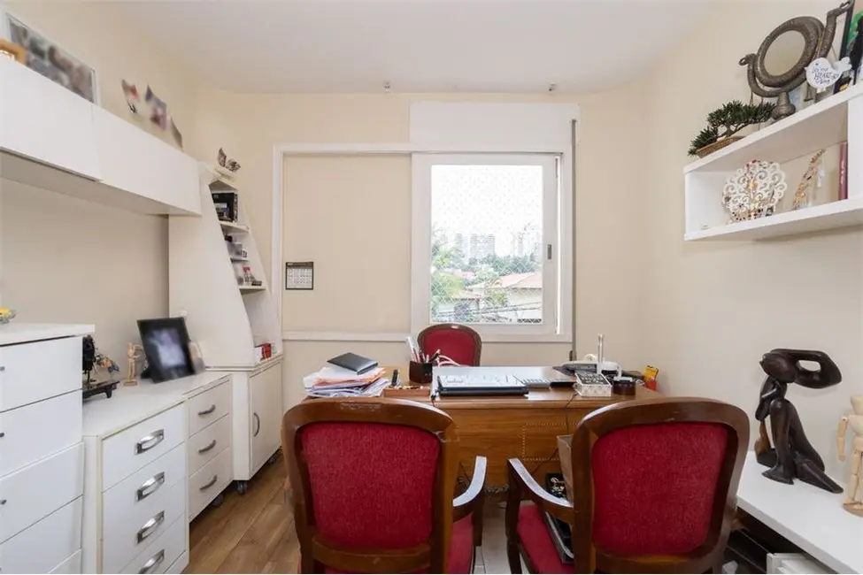 Apartamento com 4 quartos à venda, 180m2 em Higienópolis, São Paulo - SP - imagem 5 Foto 5 de Apartamento com 4 quartos à venda, 180m2 em Higienópolis, São Paulo - SP