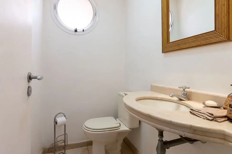 Apartamento com 3 quartos à venda, 240m2 em Higienópolis, São Paulo - SP - imagem 3 Foto 3 de Apartamento com 3 quartos à venda, 240m2 em Higienópolis, São Paulo - SP