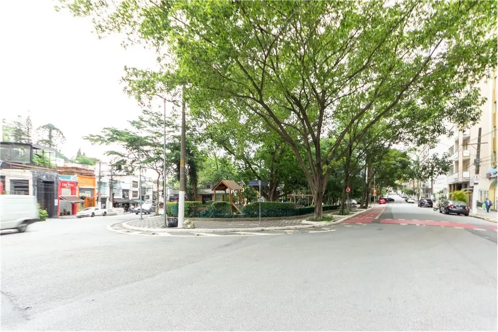 Apartamento com 3 quartos à venda, 205m2 em Higienópolis, São Paulo - SP - imagem 3 Foto 3 de Apartamento com 3 quartos à venda, 205m2 em Higienópolis, São Paulo - SP