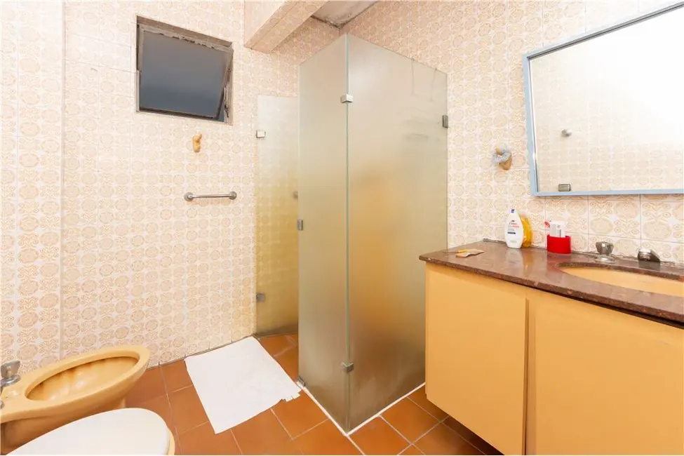 Apartamento com 3 quartos à venda, 205m2 em Higienópolis, São Paulo - SP - imagem 5 Foto 5 de Apartamento com 3 quartos à venda, 205m2 em Higienópolis, São Paulo - SP