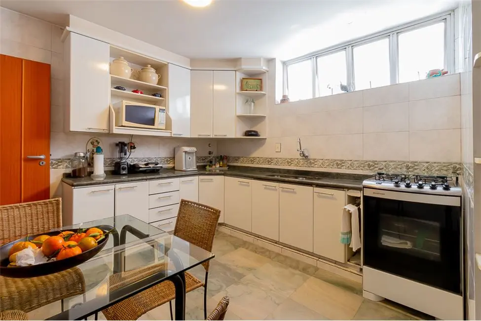 Apartamento com 3 quartos à venda, 133m2 em Higienópolis, São Paulo - SP - imagem 6 Foto 6 de Apartamento com 3 quartos à venda, 133m2 em Higienópolis, São Paulo - SP