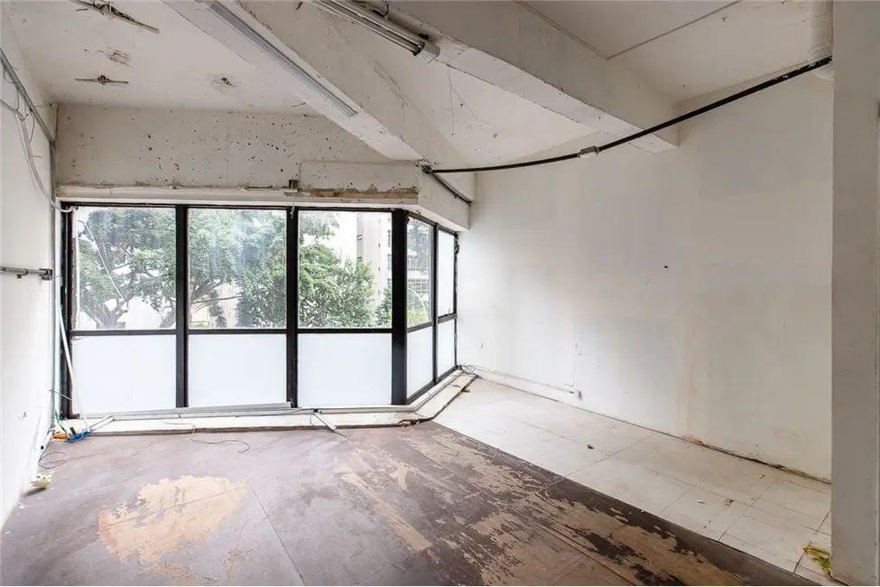 Casa com 8 quartos à venda, 1130m2 em Higienópolis, São Paulo - SP - imagem 5 Foto 5 de Casa com 8 quartos à venda, 1130m2 em Higienópolis, São Paulo - SP