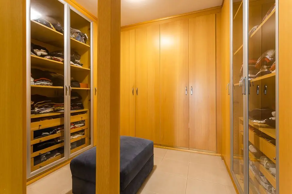 Apartamento com 6 quartos à venda, 333m2 em Alto de Pinheiros, São Paulo - SP - imagem 6 Foto 6 de Apartamento com 6 quartos à venda, 333m2 em Alto de Pinheiros, São Paulo - SP