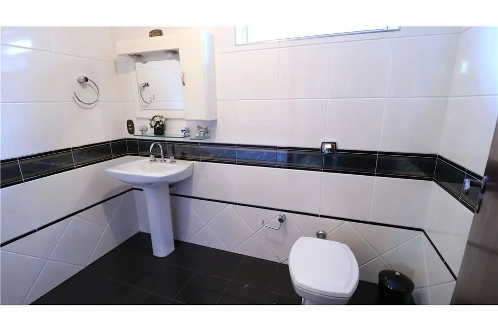 Casa com 3 quartos à venda, 250m2 em Butantã, São Paulo - SP - imagem 8 Foto 8 de Casa com 3 quartos à venda, 250m2 em Butantã, São Paulo - SP