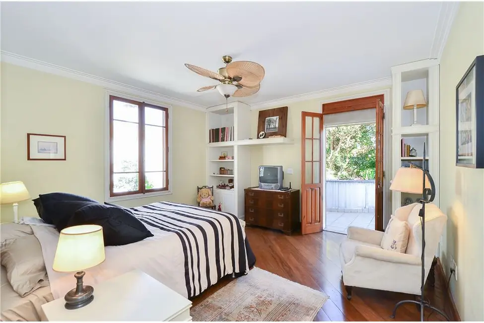 Casa com 4 quartos à venda, 312m2 em Butantã, São Paulo - SP - imagem 6 Foto 6 de Casa com 4 quartos à venda, 312m2 em Butantã, São Paulo - SP