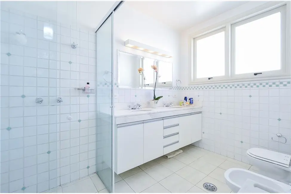 Casa com 4 quartos à venda, 312m2 em Butantã, São Paulo - SP - imagem 4 Foto 4 de Casa com 4 quartos à venda, 312m2 em Butantã, São Paulo - SP