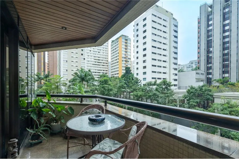 Apartamento com 4 quartos à venda, 186m2 em Perdizes, São Paulo - SP - imagem 8 Foto 8 de Apartamento com 4 quartos à venda, 186m2 em Perdizes, São Paulo - SP