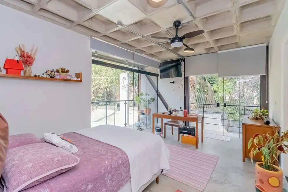 Casa de Condomínio com 3 quartos à venda, 202m2 em Perdizes, São Paulo - SP - imagem 3 Foto 3 de Casa de Condomínio com 3 quartos à venda, 202m2 em Perdizes, São Paulo - SP