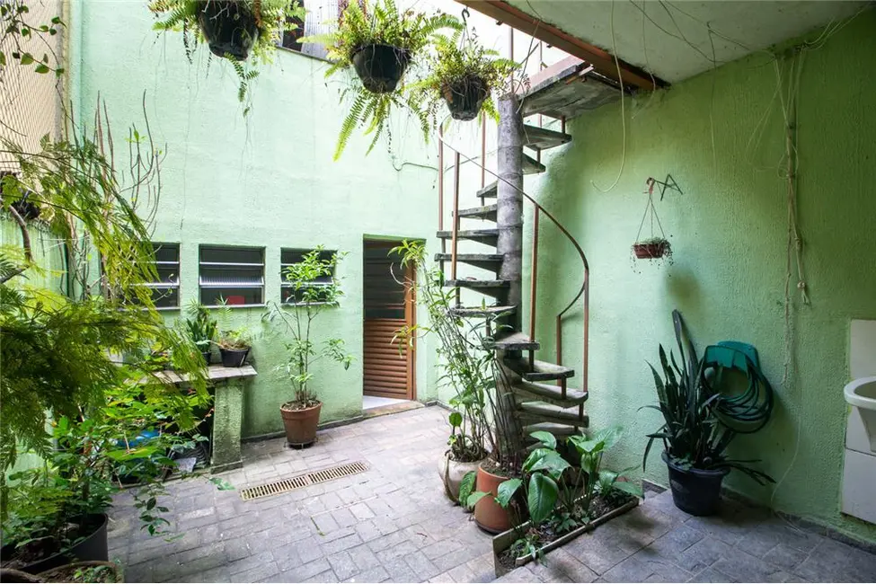 Casa com 2 quartos à venda, 130m2 em Campo Belo, São Paulo - SP - imagem 8 Foto 8 de Casa com 2 quartos à venda, 130m2 em Campo Belo, São Paulo - SP