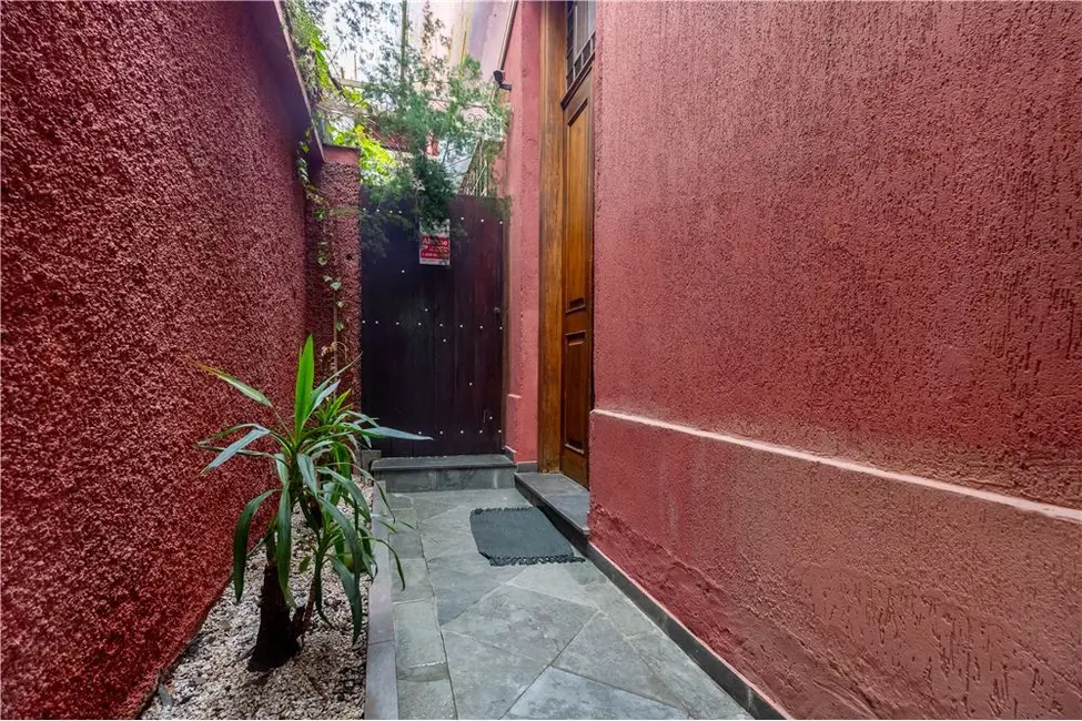 Casa com 3 quartos à venda, 239m2 em Perdizes, São Paulo - SP - imagem 5 Foto 5 de Casa com 3 quartos à venda, 239m2 em Perdizes, São Paulo - SP