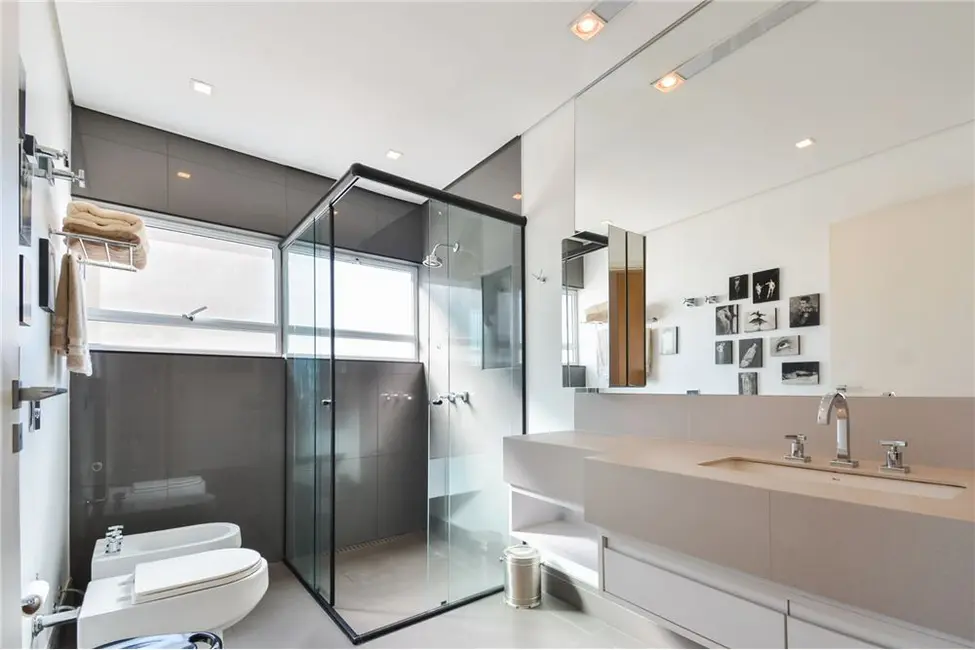Apartamento com 3 quartos à venda, 259m2 em Higienópolis, São Paulo - SP - imagem 3 Foto 3 de Apartamento com 3 quartos à venda, 259m2 em Higienópolis, São Paulo - SP