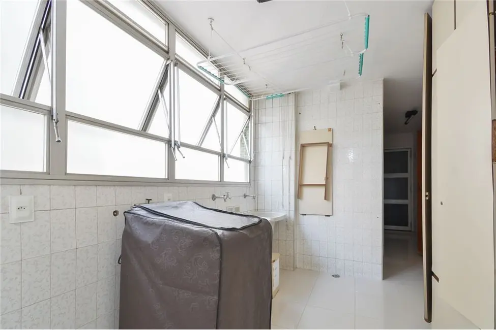 Foto 6 de Apartamento com 4 quartos à venda, 204m2 em Higienópolis, São Paulo - SP